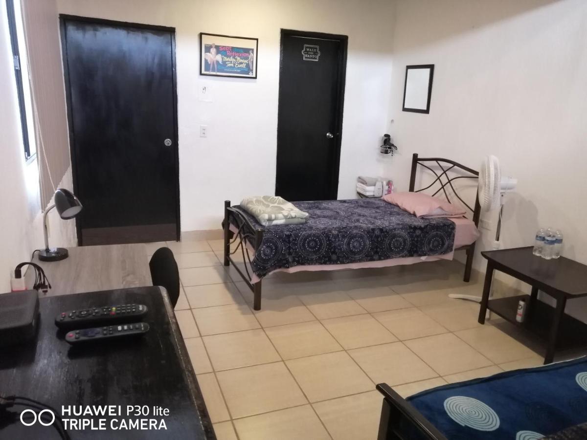 Monchita'S Ensenada Baja, Apartments For Rent. Exterior foto